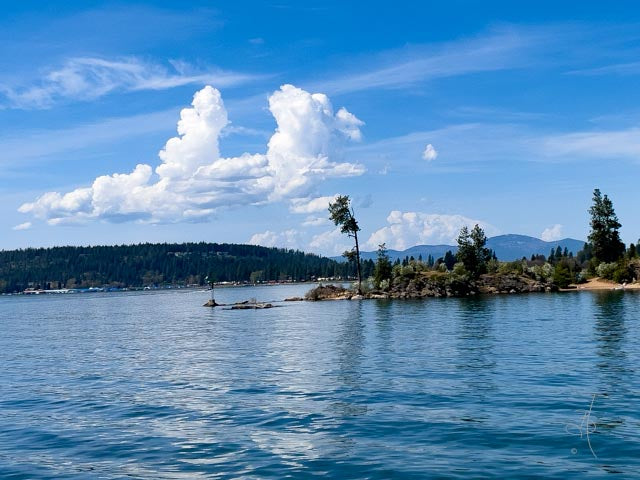 CDA Lake (8437)